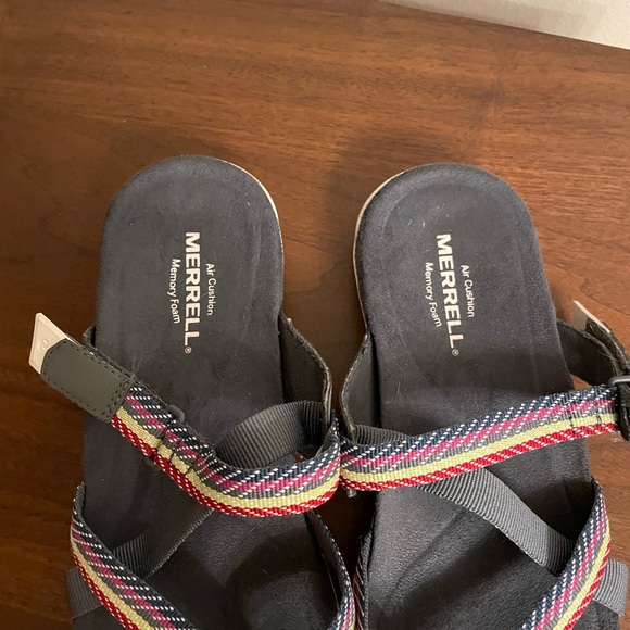 Merrell sandals - Picture 2 of 4